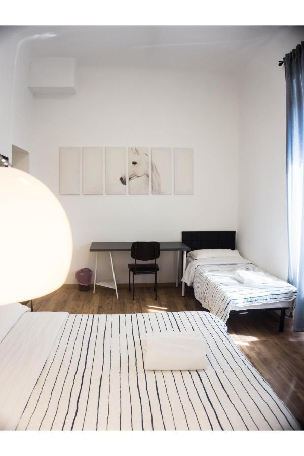 Cosmo Guesthouse ローマ エクステリア 写真