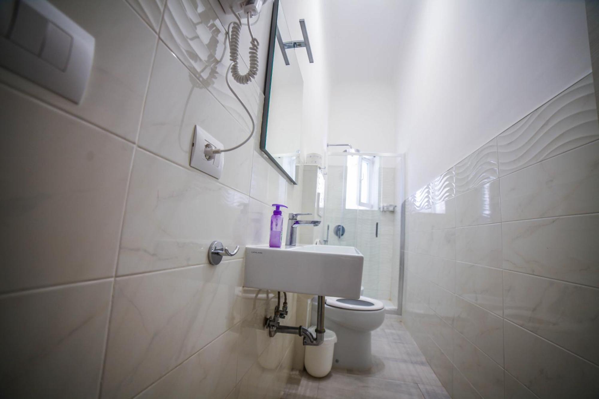 Cosmo Guesthouse ローマ エクステリア 写真
