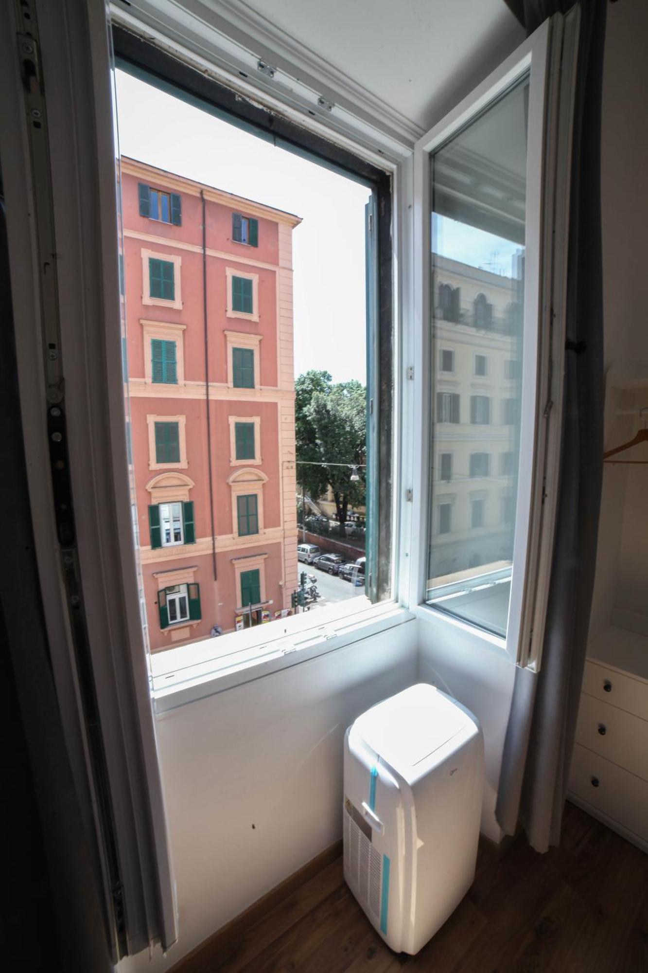 Cosmo Guesthouse ローマ エクステリア 写真