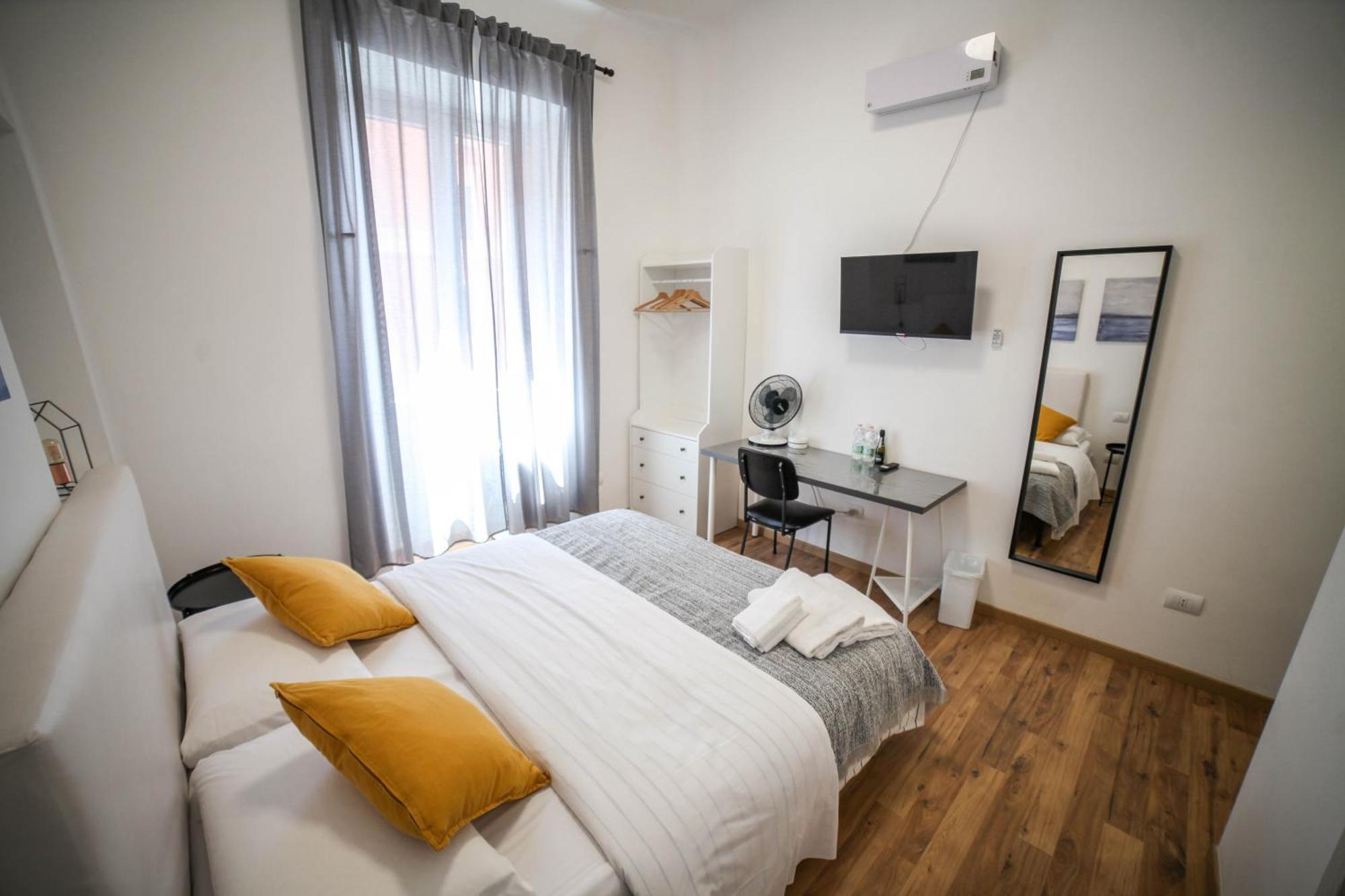 Cosmo Guesthouse ローマ エクステリア 写真