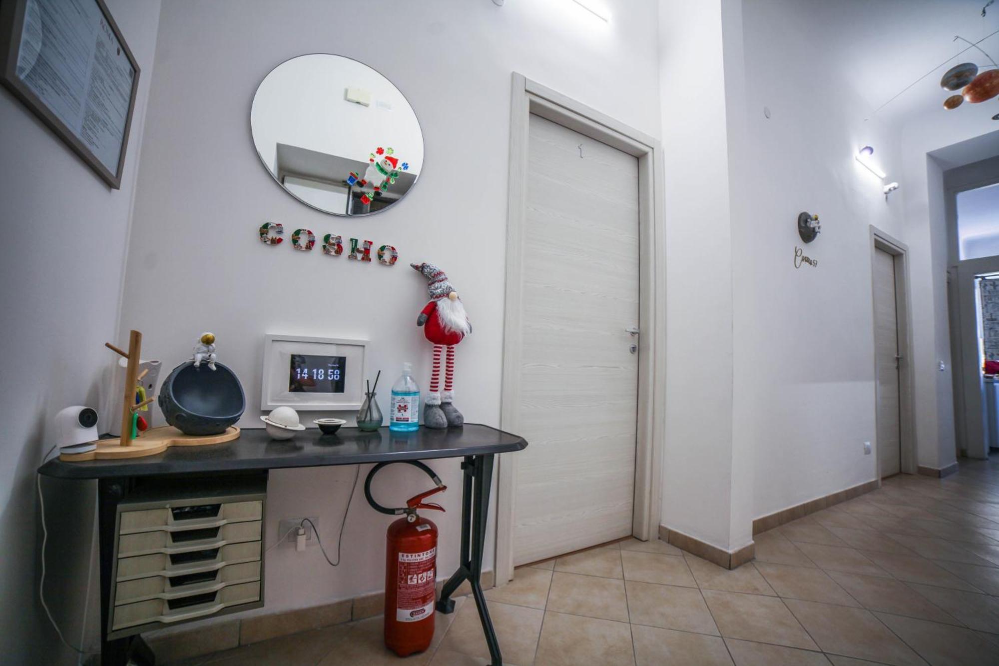 Cosmo Guesthouse ローマ エクステリア 写真